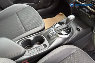 Nissan Juke N-Connecta Automatic Petrol-Electric Hybrid SUV - Stock Number (1653439) - 15th supplementary image