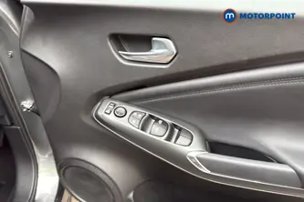 Nissan Juke N-Connecta Automatic Petrol-Electric Hybrid SUV - Stock Number (1653439) - 19th supplementary image