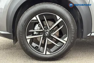 Nissan Juke N-Connecta Automatic Petrol-Electric Hybrid SUV - Stock Number (1653439) - 44th supplementary image