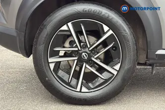 Nissan Juke N-Connecta Automatic Petrol-Electric Hybrid SUV - Stock Number (1653439) - 46th supplementary image