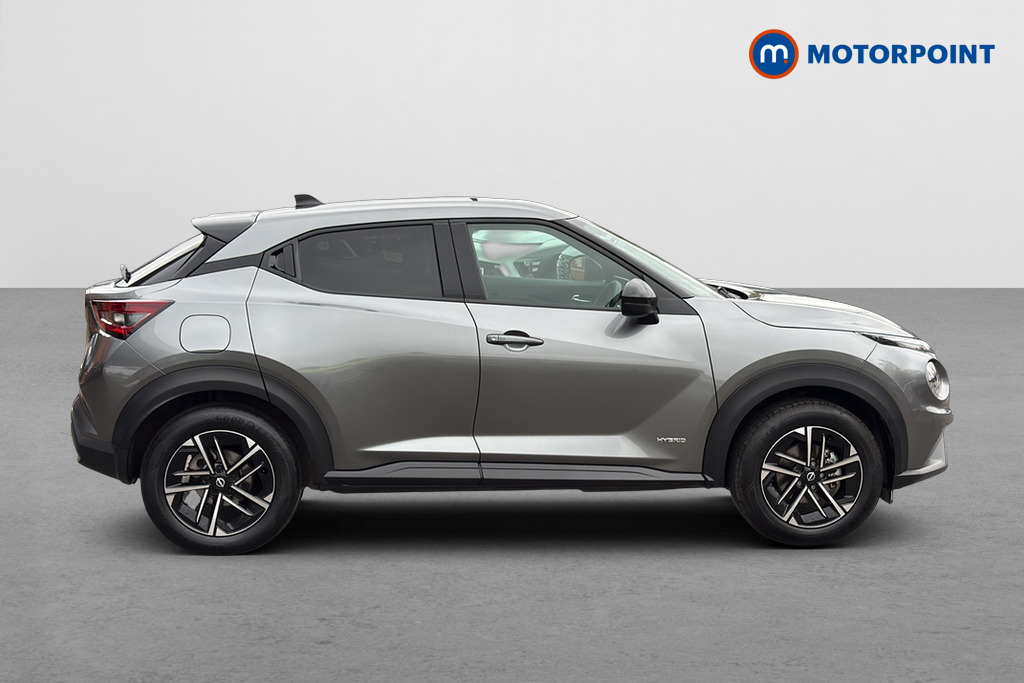 Nissan Juke N-Connecta Automatic Petrol-Electric Hybrid SUV - Stock Number (1653439) - Passenger side