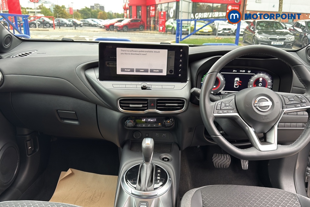 Nissan Juke N-Connecta Automatic Petrol-Electric Hybrid SUV - Stock Number (1653439) - 1st supplementary image