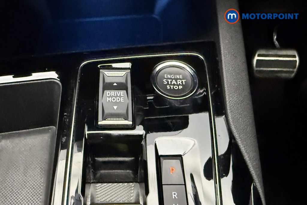 Peugeot 3008 GT Automatic Diesel SUV - Stock Number (1658468) - 10th supplementary image