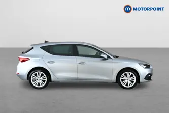 Seat Leon Se Dynamic Manual Petrol Hatchback - Stock Number (1664441) - Drivers side