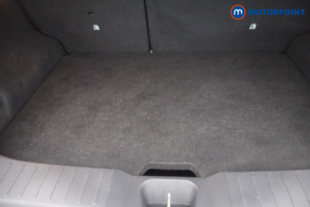 Nissan Juke Tekna Automatic Petrol SUV - Stock Number (1667726) - 6th supplementary image