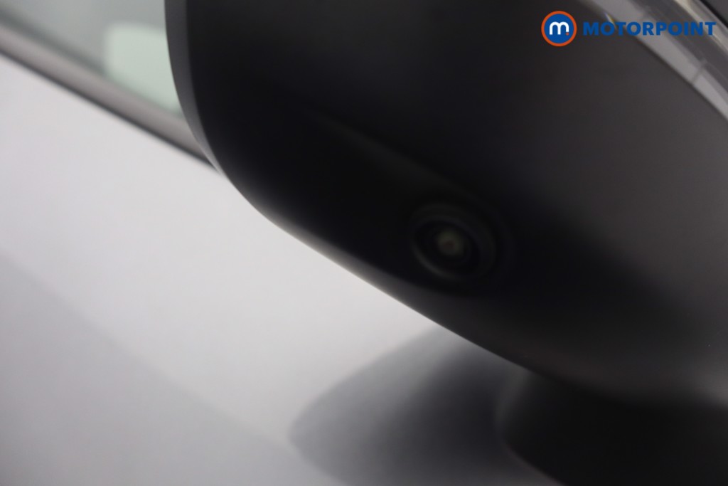 Nissan Juke Tekna Automatic Petrol SUV - Stock Number (1667726) - 23rd supplementary image