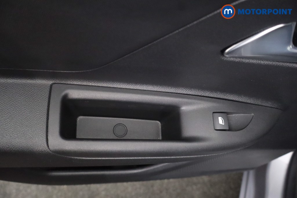 Vauxhall Mokka Ultimate Manual Petrol SUV - Stock Number (1669308) - 38th supplementary image
