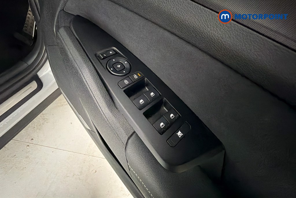 KIA Sportage Gt-Line Automatic Petrol-Electric Hybrid SUV - Stock Number (1670200) - 20th supplementary image