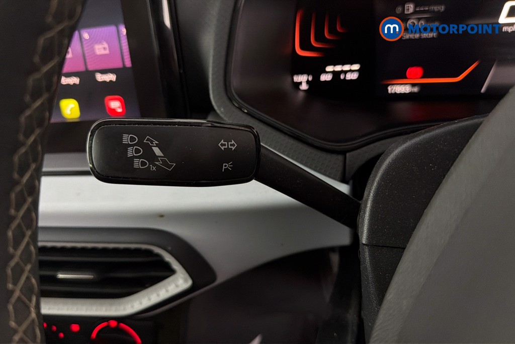 Seat Arona Se Technology Manual Petrol SUV - Stock Number (1670540) - 6th supplementary image