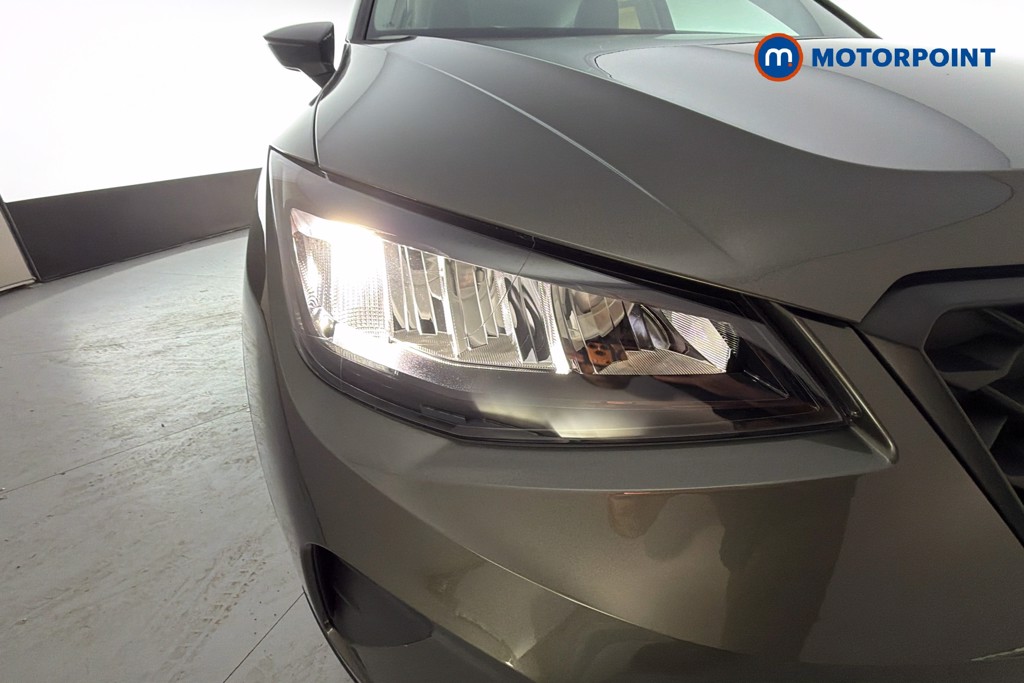 Seat Arona Se Technology Manual Petrol SUV - Stock Number (1670540) - 44th supplementary image