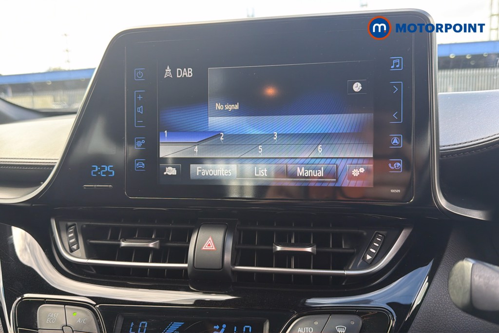 Toyota C-Hr Icon Manual Petrol SUV - Stock Number (1670795) - 12th supplementary image