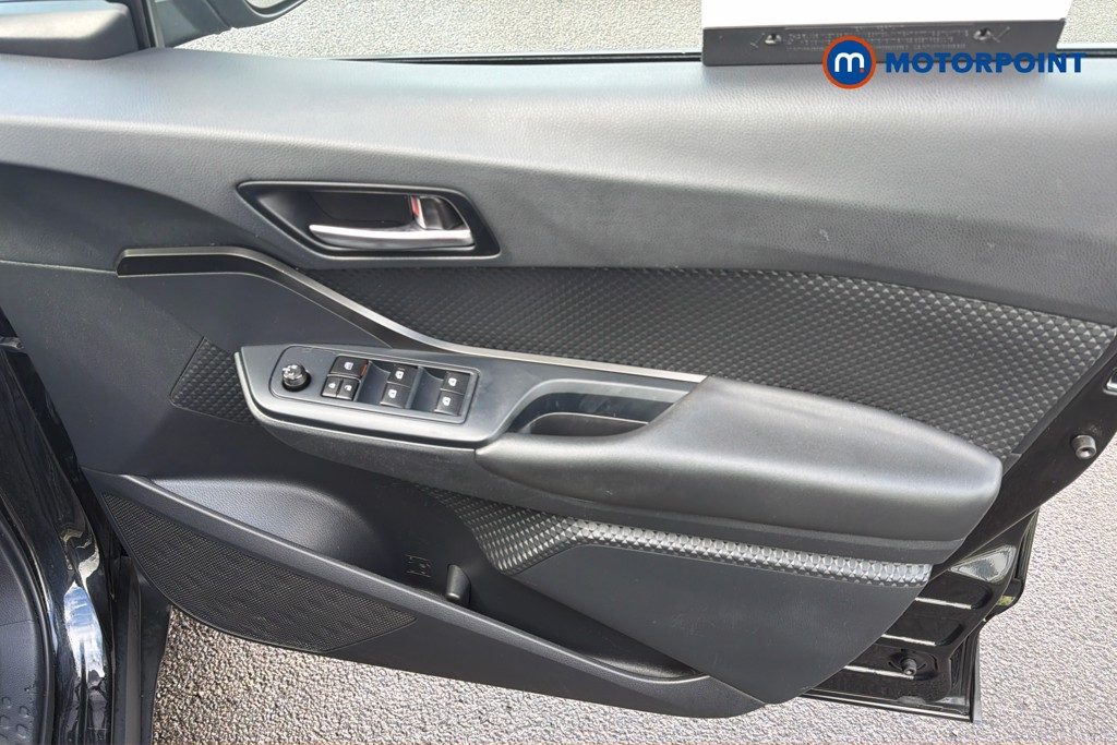 Toyota C-Hr Icon Manual Petrol SUV - Stock Number (1670795) - 1st supplementary image