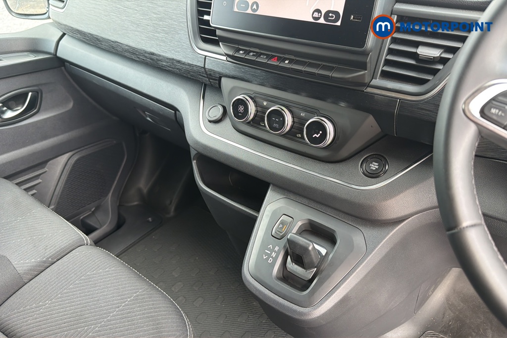 Renault Trafic Extra Sport Automatic Diesel Panel Van - Stock Number (1671429) - 15th supplementary image