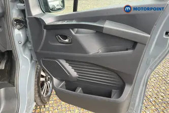 Renault Trafic Extra Sport Automatic Diesel Panel Van - Stock Number (1671429) - 18th supplementary image