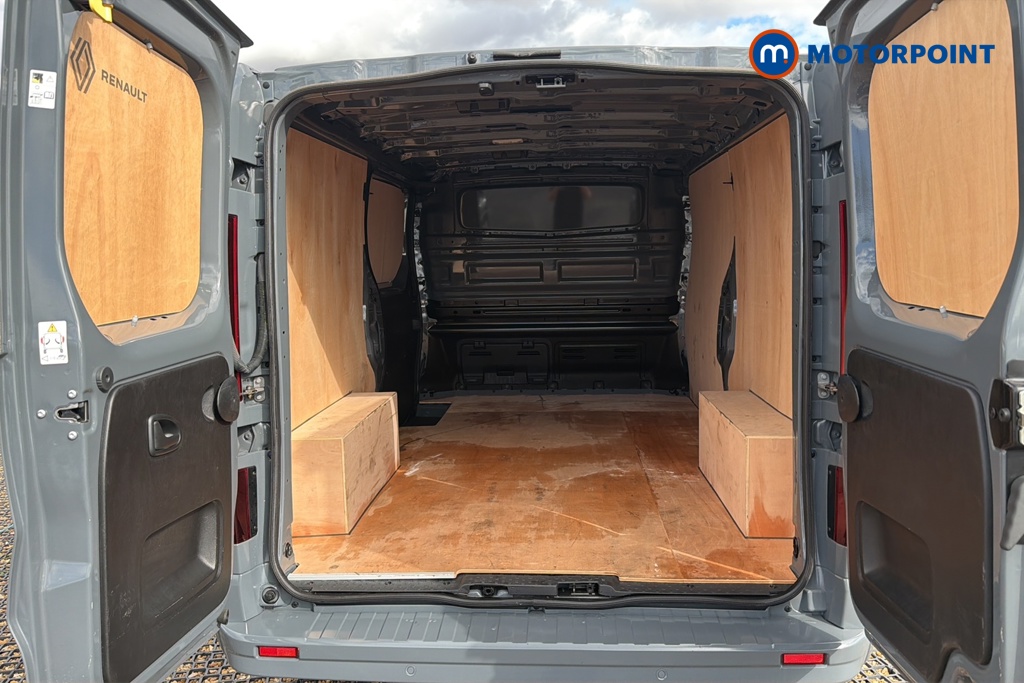 Renault Trafic Extra Sport Automatic Diesel Panel Van - Stock Number (1671429) - 30th supplementary image