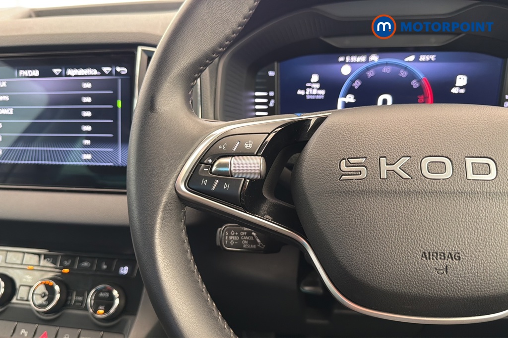 Skoda Karoq Se L Edition Manual Petrol SUV - Stock Number (1671555) - 4th supplementary image