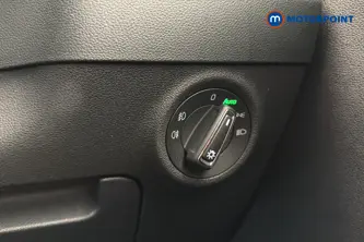 Skoda Karoq Se L Edition Manual Petrol SUV - Stock Number (1671555) - 11th supplementary image