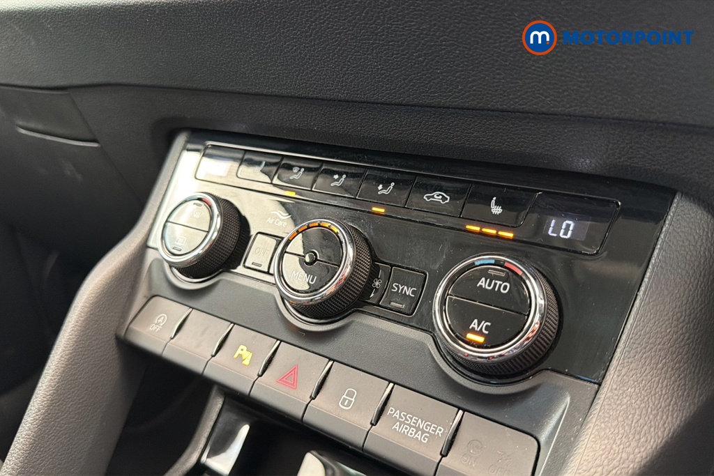 Skoda Karoq Se L Edition Manual Petrol SUV - Stock Number (1671555) - 14th supplementary image