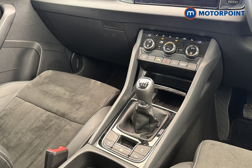 Skoda Karoq Se L Edition Manual Petrol SUV - Stock Number (1671555) - 15th supplementary image