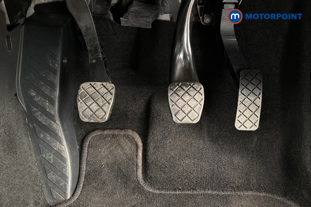 Skoda Karoq Se L Edition Manual Petrol SUV - Stock Number (1671555) - 24th supplementary image