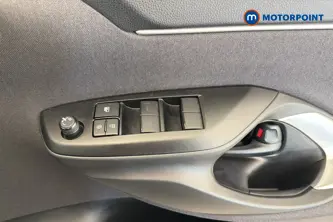 Toyota Yaris Cross Design Automatic Petrol-Electric Hybrid Estate - Stock Number (1671959) - 19th supplementary image