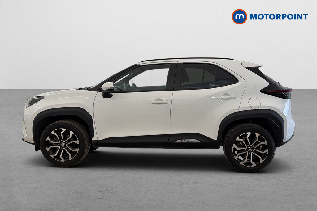 Toyota Yaris Cross Design Automatic Petrol-Electric Hybrid Estate - Stock Number (1671959) - Drivers side