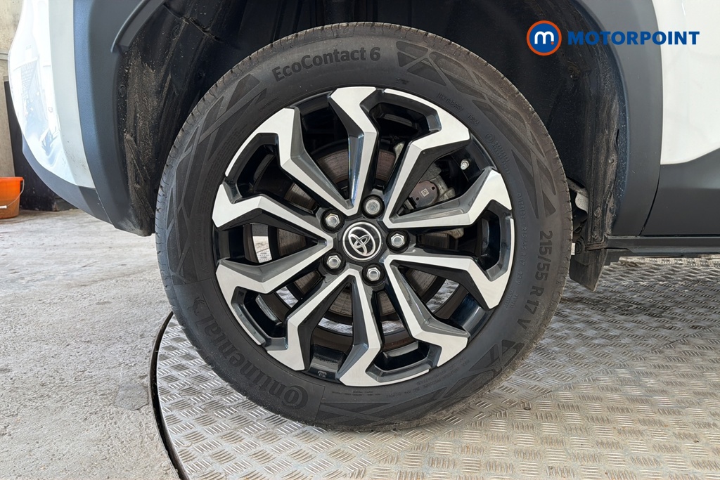 Toyota Yaris Cross Design Automatic Petrol-Electric Hybrid Estate - Stock Number (1671959) - 46th supplementary image