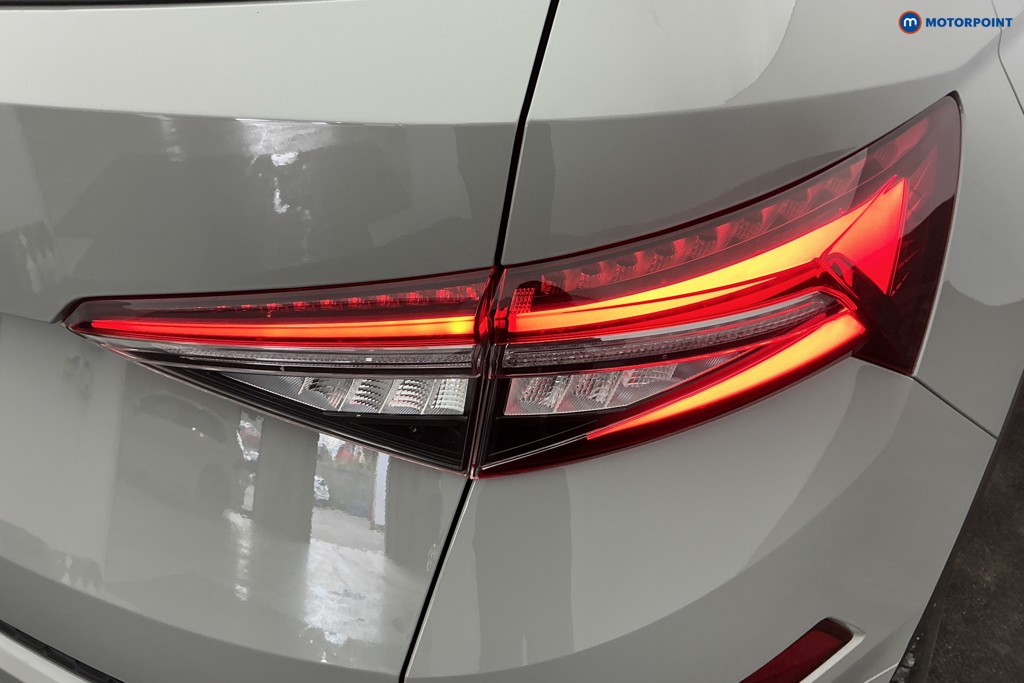Skoda Kodiaq Sport Line Automatic Petrol SUV - Stock Number (1672358) - 32nd supplementary image