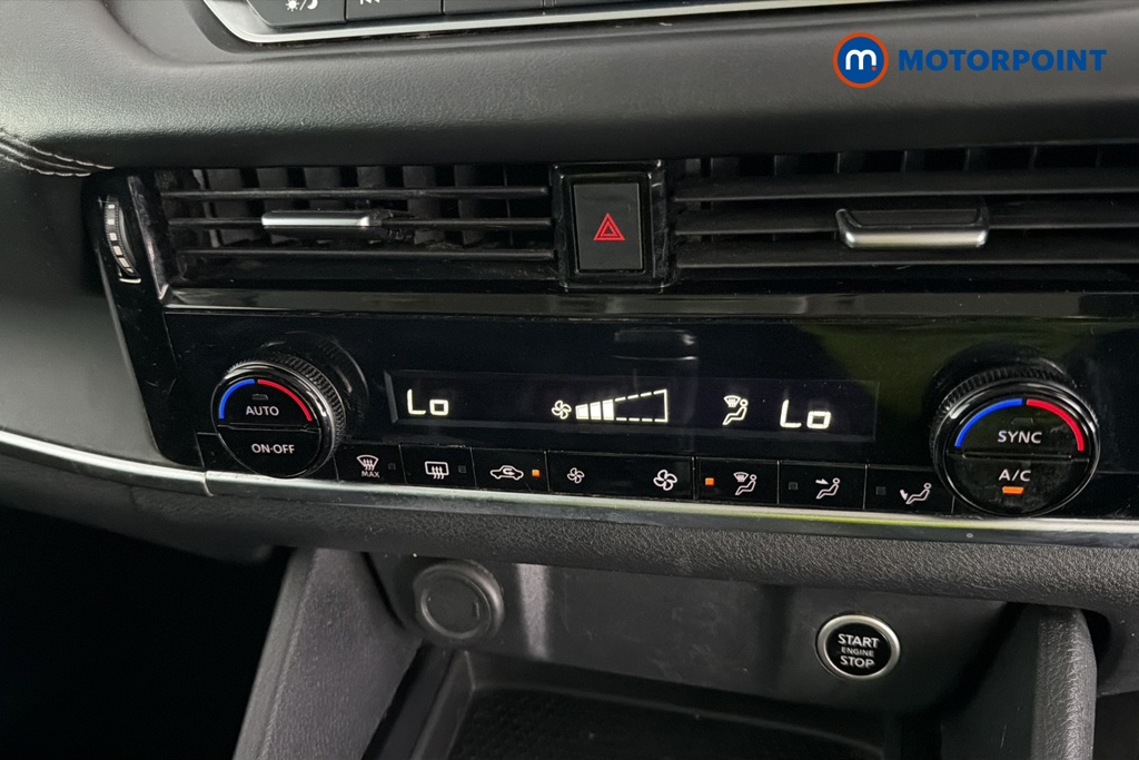 Nissan Qashqai Acenta Premium Manual Petrol SUV - Stock Number (1672696) - 12th supplementary image