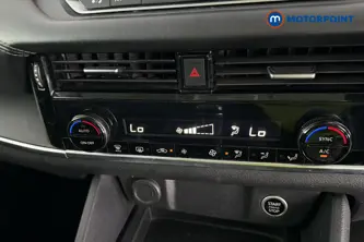 Nissan Qashqai Acenta Premium Manual Petrol SUV - Stock Number (1672696) - 12th supplementary image