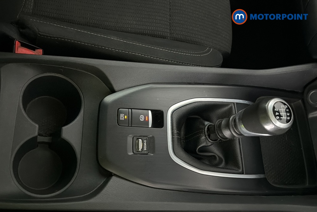 Nissan Qashqai Acenta Premium Manual Petrol SUV - Stock Number (1672696) - 15th supplementary image
