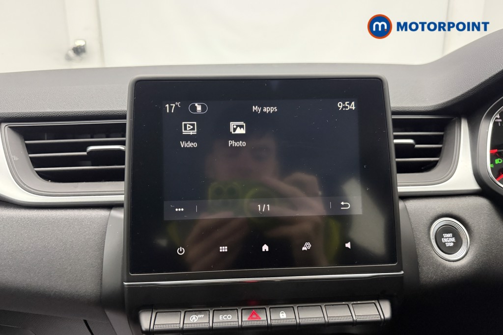 Renault Captur Iconic Edition Manual Petrol SUV - Stock Number (1673199) - 15th supplementary image