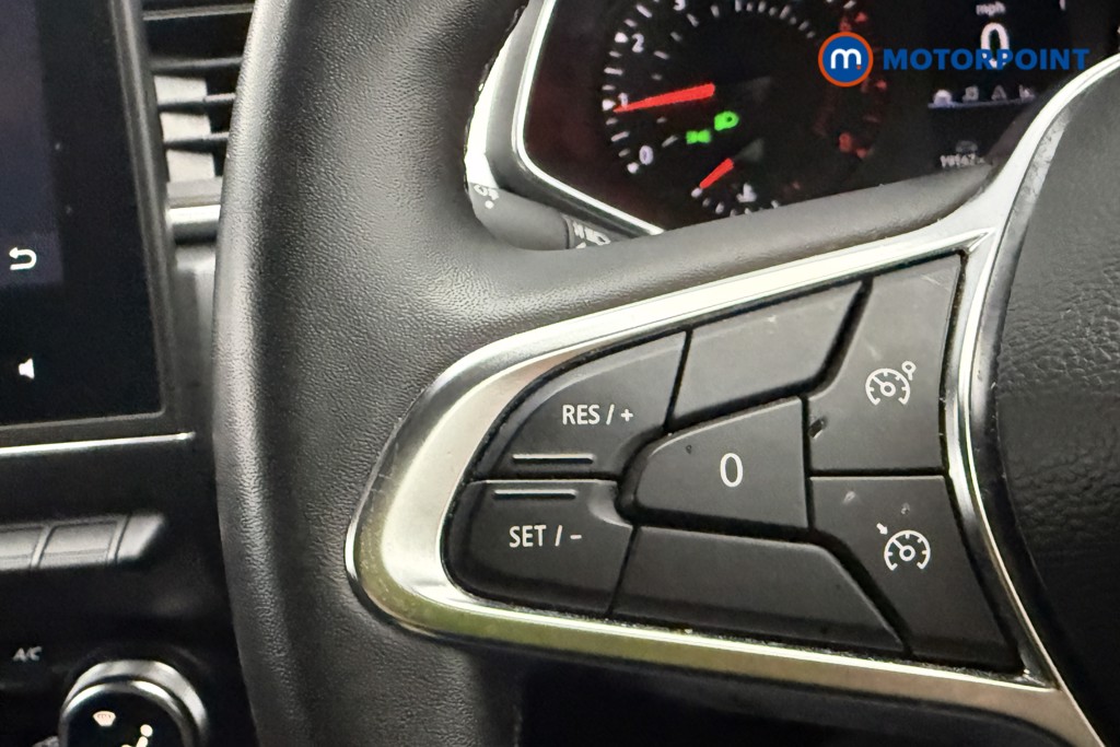 Renault Captur Iconic Edition Manual Petrol SUV - Stock Number (1673199) - 23rd supplementary image