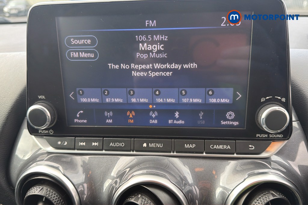 Nissan Juke N-Connecta Manual Petrol SUV - Stock Number (1673495) - 11th supplementary image