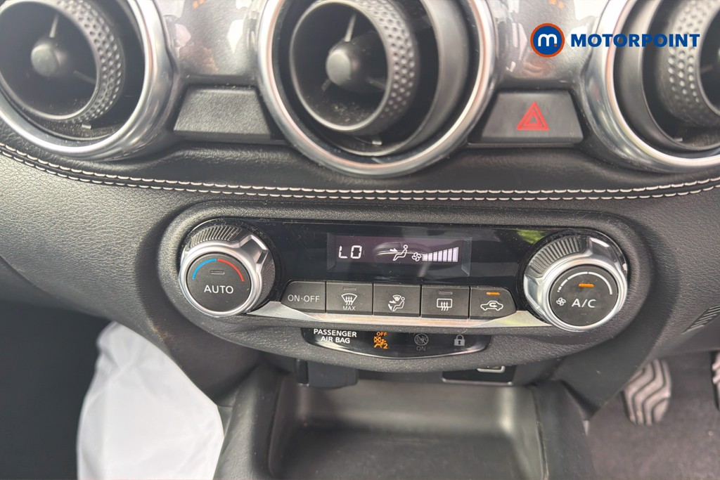 Nissan Juke N-Connecta Manual Petrol SUV - Stock Number (1673495) - 12th supplementary image