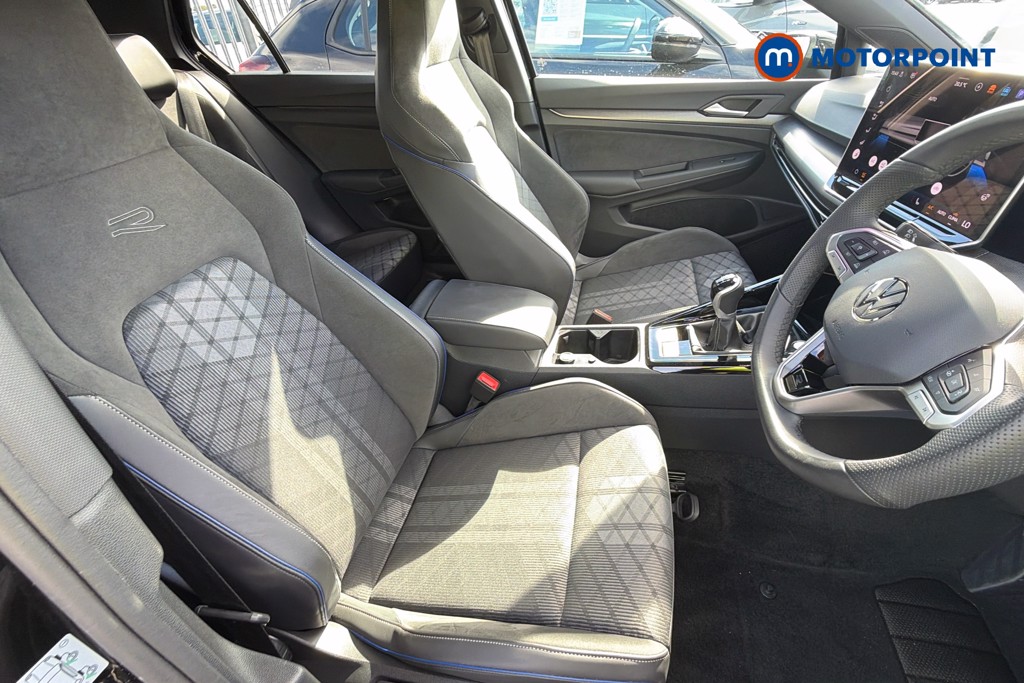 Volkswagen Golf Black Edition Manual Petrol Hatchback - Stock Number (1673582) - 17th supplementary image