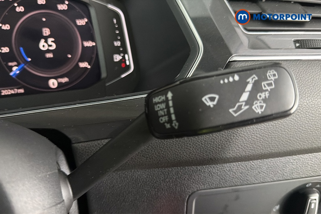 Volkswagen Tiguan Allspace Life Automatic Petrol SUV - Stock Number (1673786) - 6th supplementary image