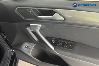 Volkswagen Tiguan Allspace Life Automatic Petrol SUV - Stock Number (1673786) - 19th supplementary image