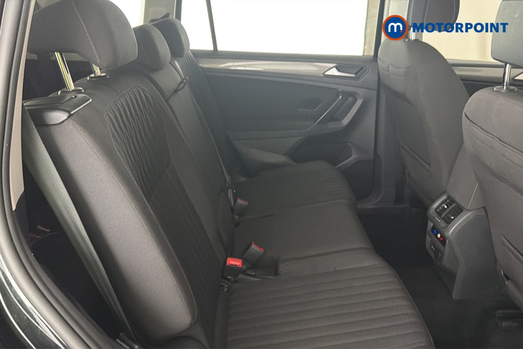 Volkswagen Tiguan Allspace Life Automatic Petrol SUV - Stock Number (1673786) - 25th supplementary image
