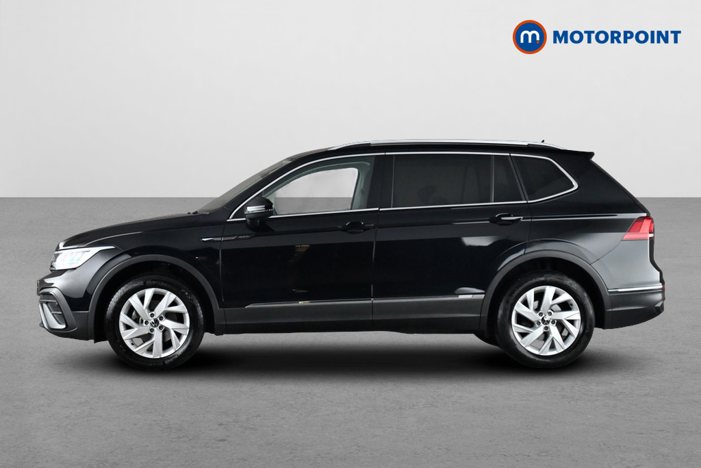 Volkswagen Tiguan Allspace Life Automatic Petrol SUV - Stock Number (1673786) - Drivers side