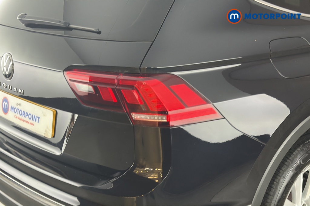 Volkswagen Tiguan Allspace Life Automatic Petrol SUV - Stock Number (1673786) - 36th supplementary image