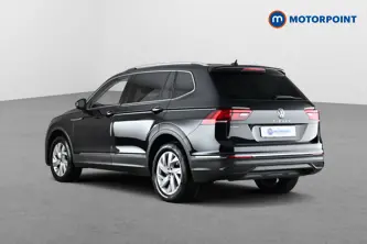 Volkswagen Tiguan Allspace Life Automatic Petrol SUV - Stock Number (1673786) - Drivers side rear corner