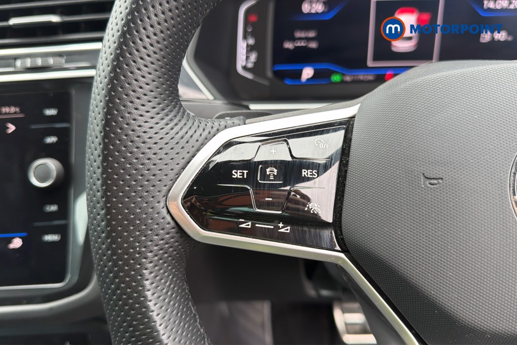 Volkswagen Tiguan R-Line Automatic Petrol SUV - Stock Number (1673948) - 8th supplementary image