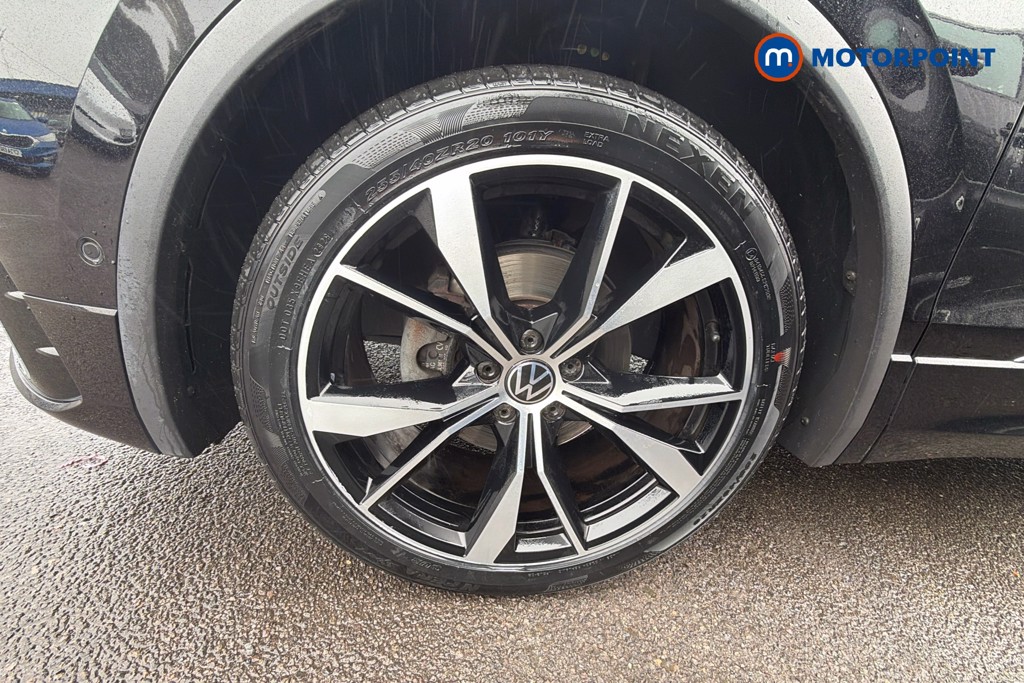 Volkswagen Tiguan R-Line Automatic Petrol SUV - Stock Number (1673948) - 38th supplementary image