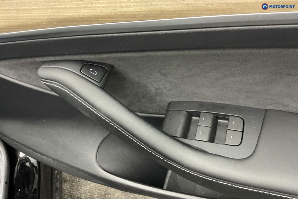 Tesla Model 3 Rwd 4Dr Auto Automatic Electric Saloon - Stock Number (1673951) - 26th supplementary image