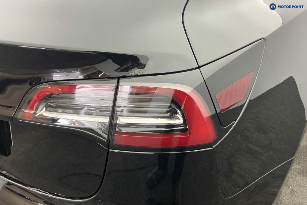Tesla Model 3 Rwd 4Dr Auto Automatic Electric Saloon - Stock Number (1673951) - 32nd supplementary image
