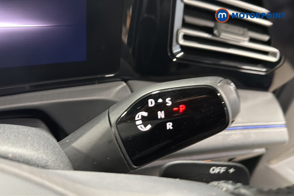 Volkswagen Tiguan R-Line Automatic Petrol Plug-In Hybrid SUV - Stock Number (1674328) - 6th supplementary image