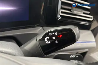 Volkswagen Tiguan R-Line Automatic Petrol Plug-In Hybrid SUV - Stock Number (1674328) - 6th supplementary image