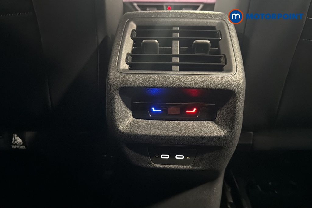 Volkswagen Tiguan R-Line Automatic Petrol Plug-In Hybrid SUV - Stock Number (1674328) - 28th supplementary image