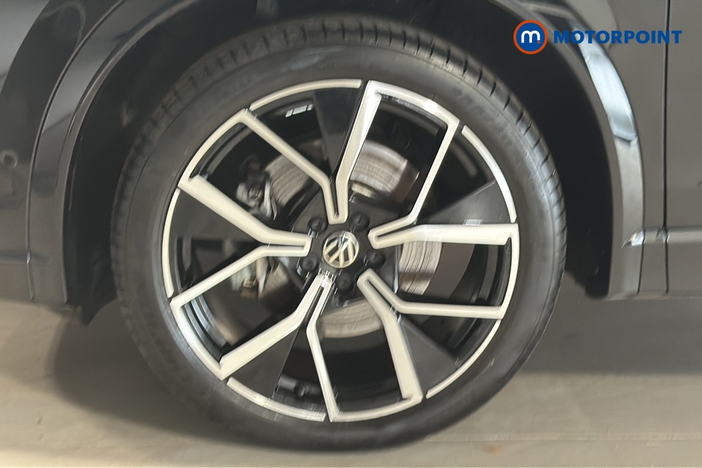 Volkswagen Tiguan R-Line Automatic Petrol Plug-In Hybrid SUV - Stock Number (1674328) - 44th supplementary image